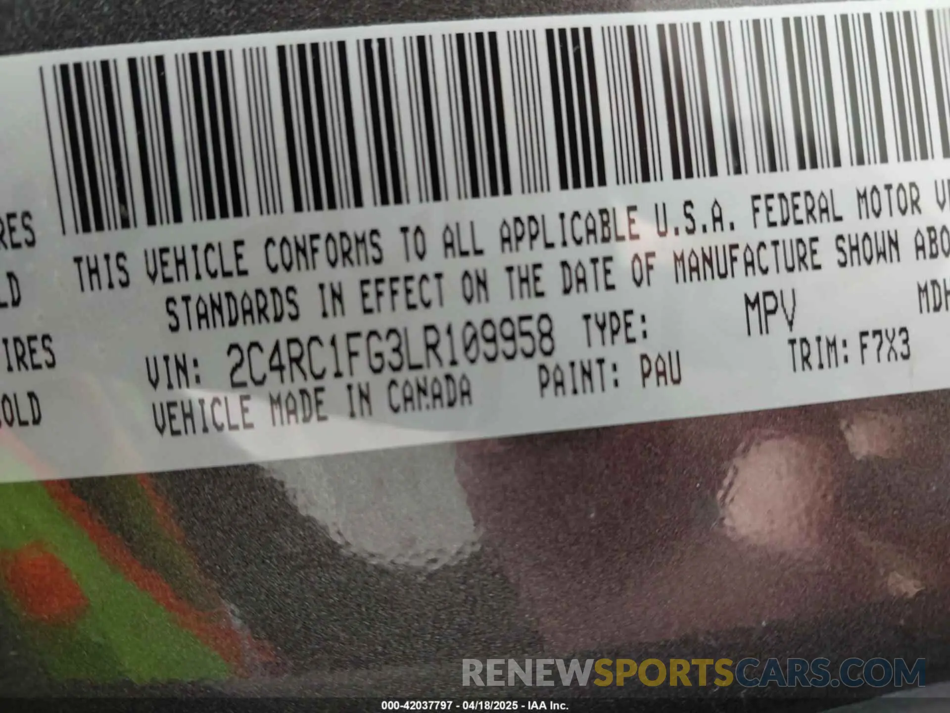 9 Photograph of a damaged car 2C4RC1FG3LR109958 CHRYSLER PACIFICA 2020