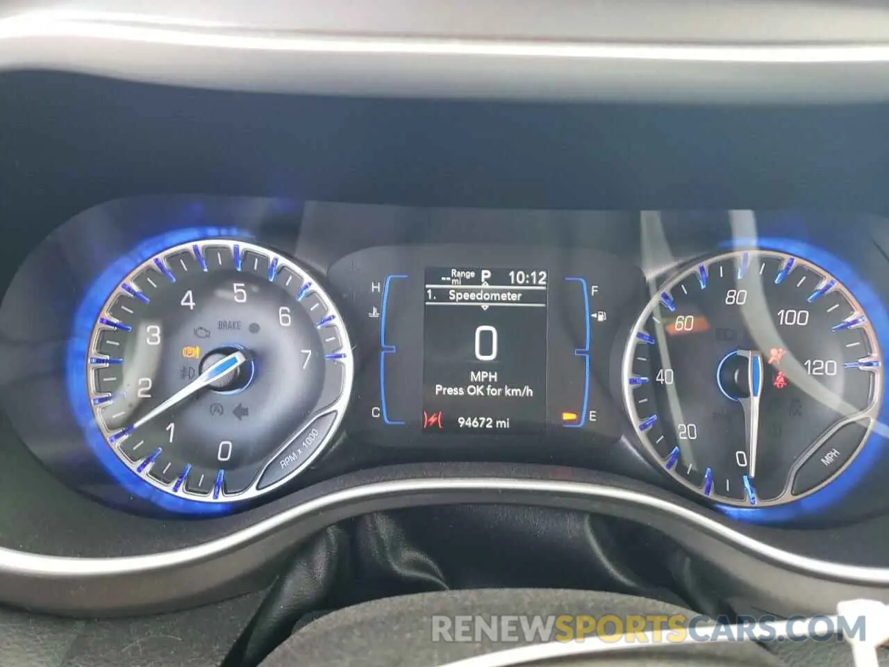 9 Фотография поврежденного автомобиля 2C4RC1FGXLR237579 CHRYSLER PACIFICA 2020