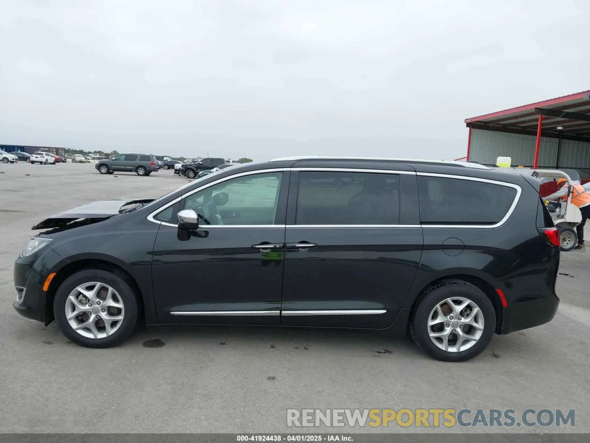 14 Фотография поврежденного автомобиля 2C4RC1GG0LR275546 CHRYSLER PACIFICA 2020