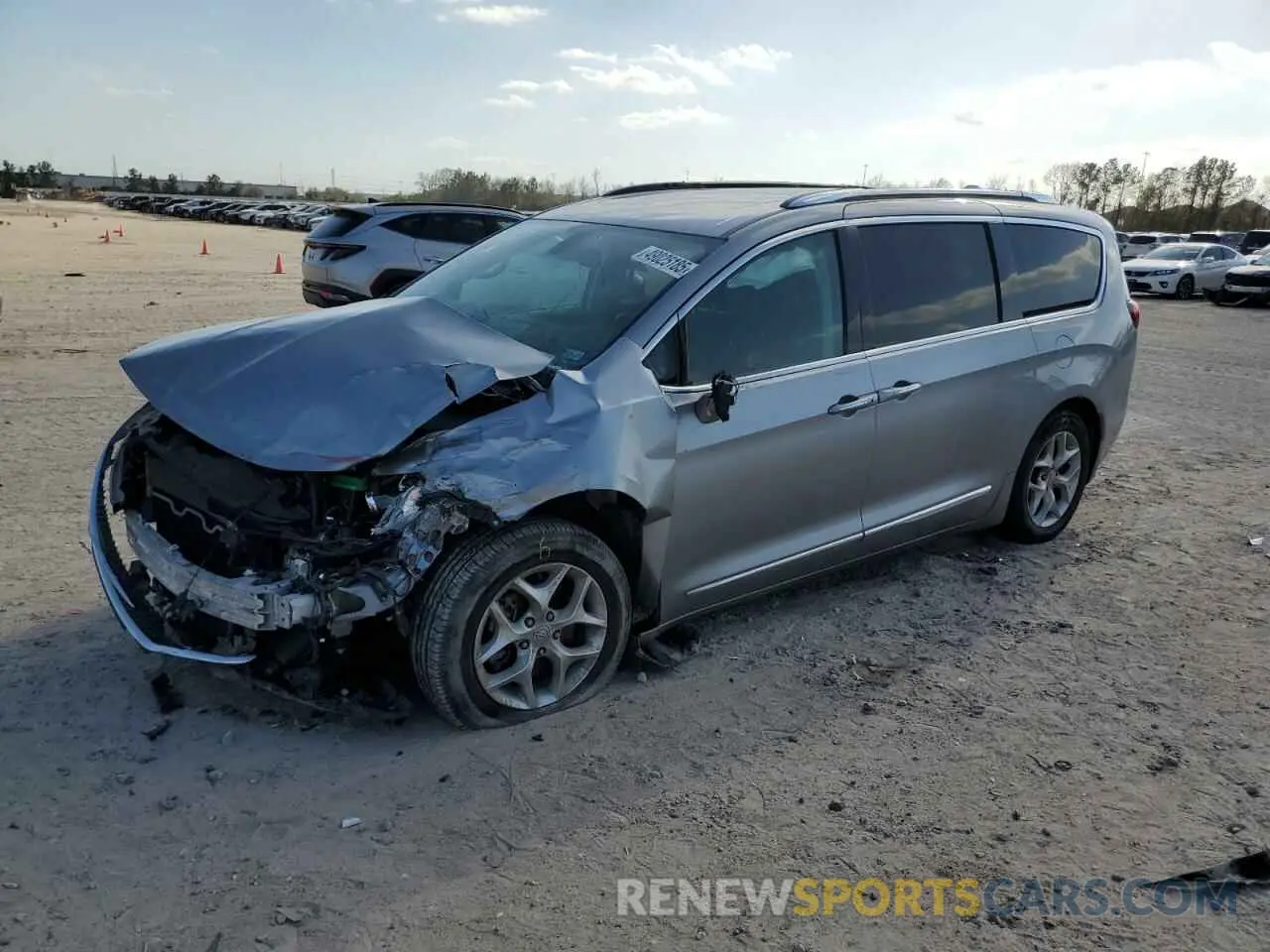 1 Фотография поврежденного автомобиля 2C4RC1GG0LR289575 CHRYSLER PACIFICA 2020