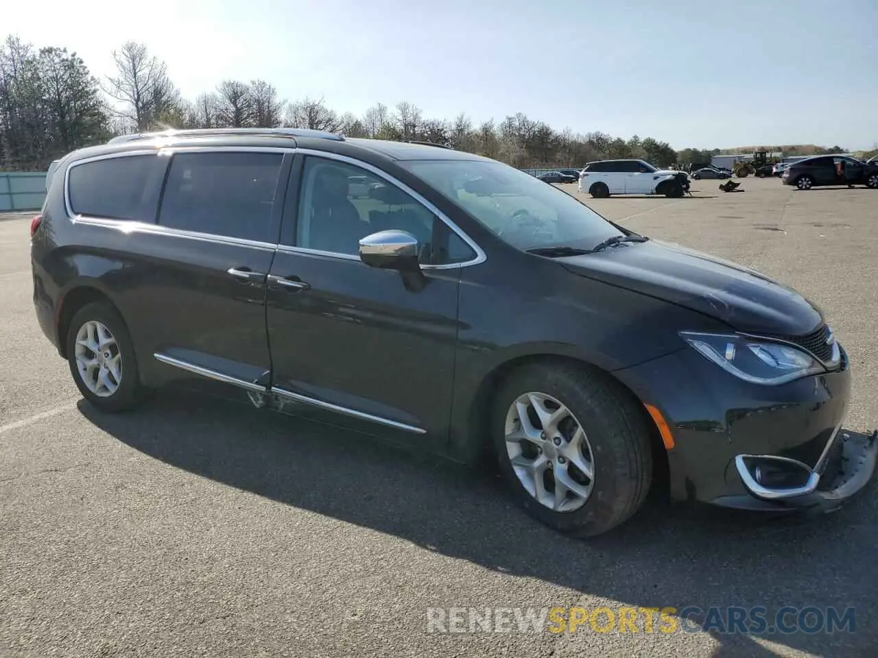 4 Фотография поврежденного автомобиля 2C4RC1GG1LR150619 CHRYSLER PACIFICA 2020