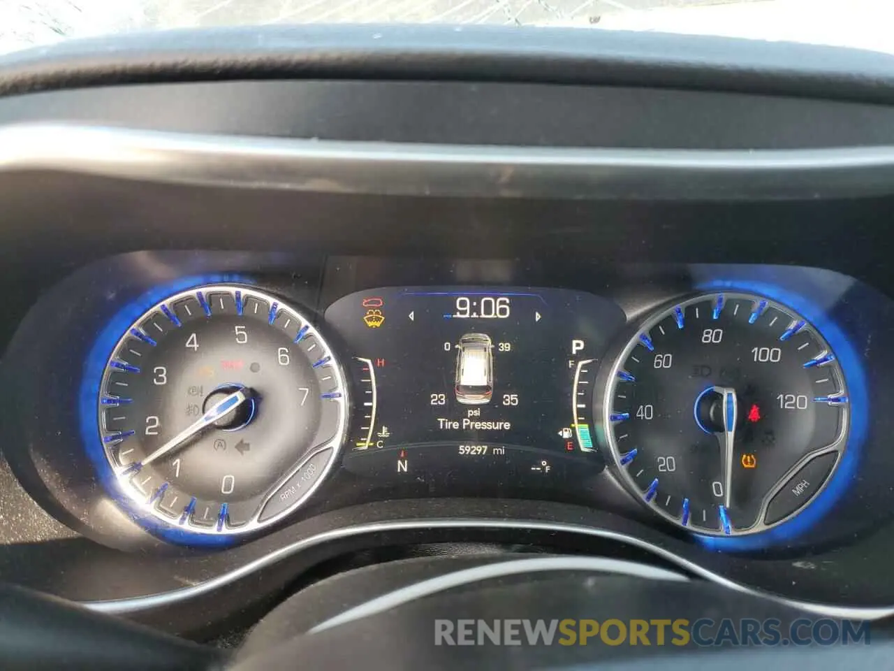 9 Фотография поврежденного автомобиля 2C4RC1GG1LR150619 CHRYSLER PACIFICA 2020