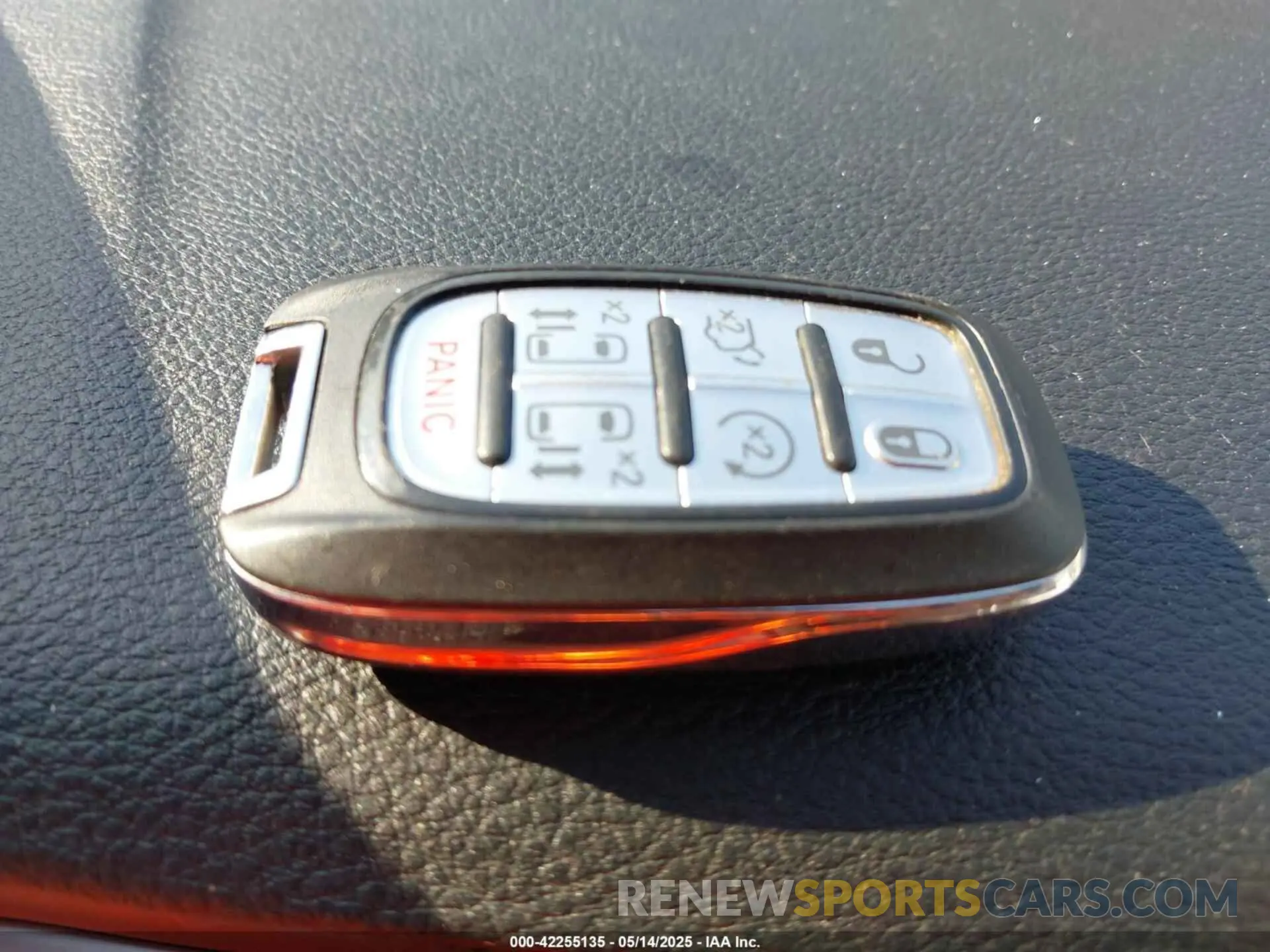 11 Фотография поврежденного автомобиля 2C4RC1GG1LR176086 CHRYSLER PACIFICA 2020