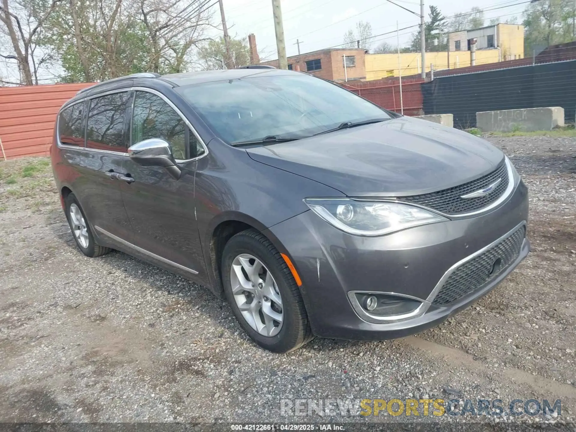 1 Фотография поврежденного автомобиля 2C4RC1GG2LR151861 CHRYSLER PACIFICA 2020