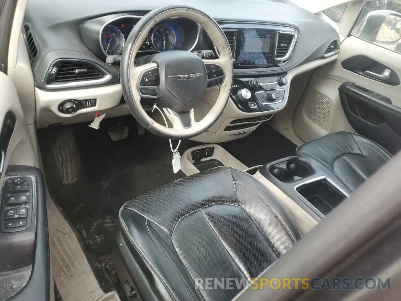8 Фотография поврежденного автомобиля 2C4RC1GG3LR187459 CHRYSLER PACIFICA 2020