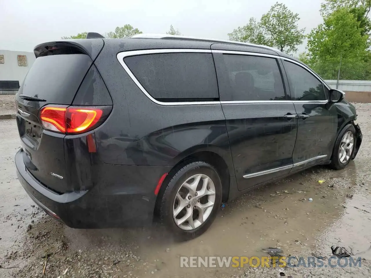 3 Фотография поврежденного автомобиля 2C4RC1GG5LR125562 CHRYSLER PACIFICA 2020