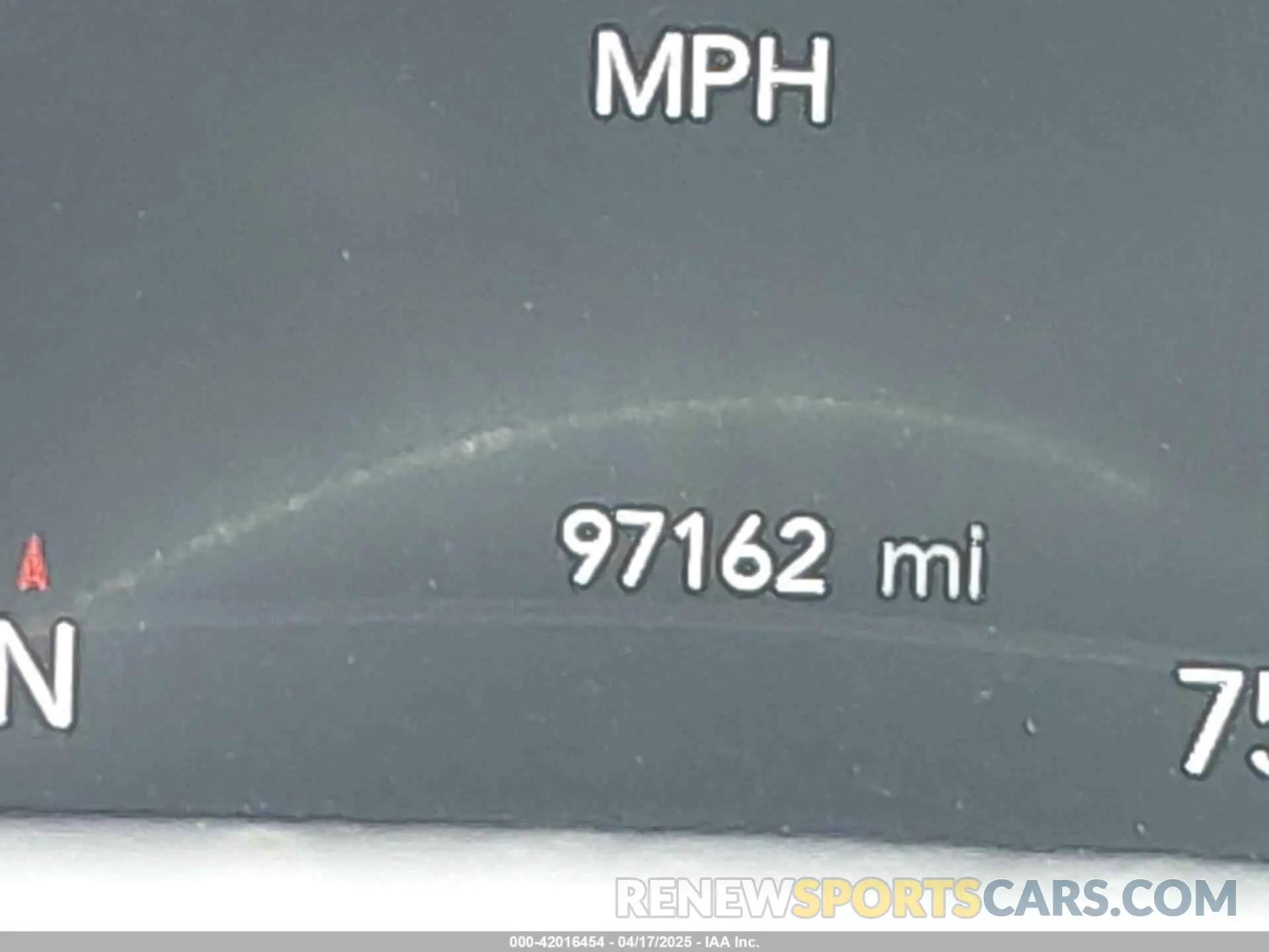 16 Photograph of a damaged car 2C4RC1GG6LR171708 CHRYSLER PACIFICA 2020