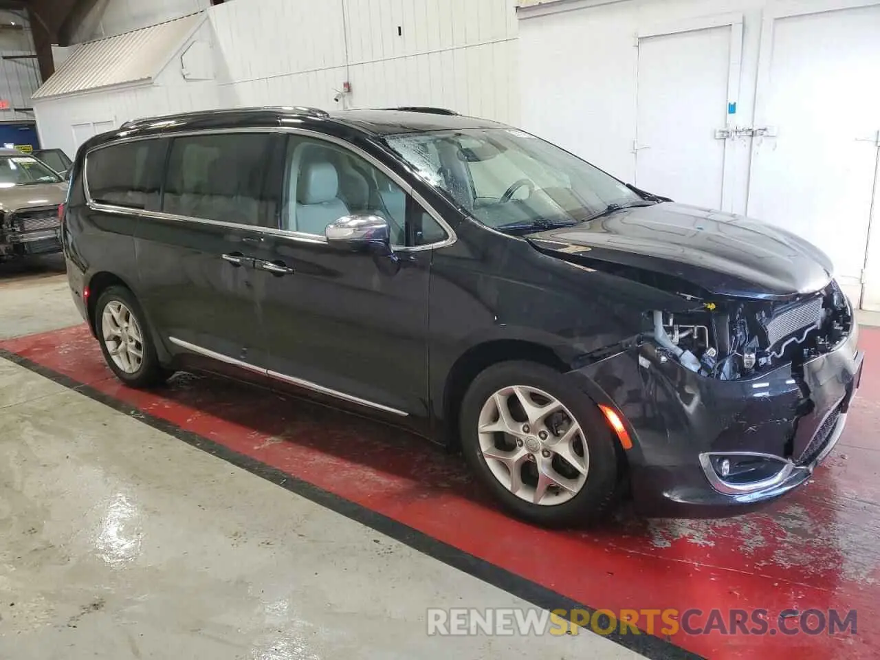 4 Фотография поврежденного автомобиля 2C4RC1GG8LR175906 CHRYSLER PACIFICA 2020
