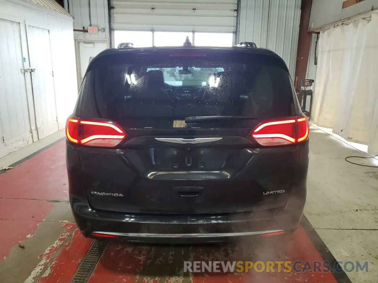 6 Фотография поврежденного автомобиля 2C4RC1GG8LR175906 CHRYSLER PACIFICA 2020
