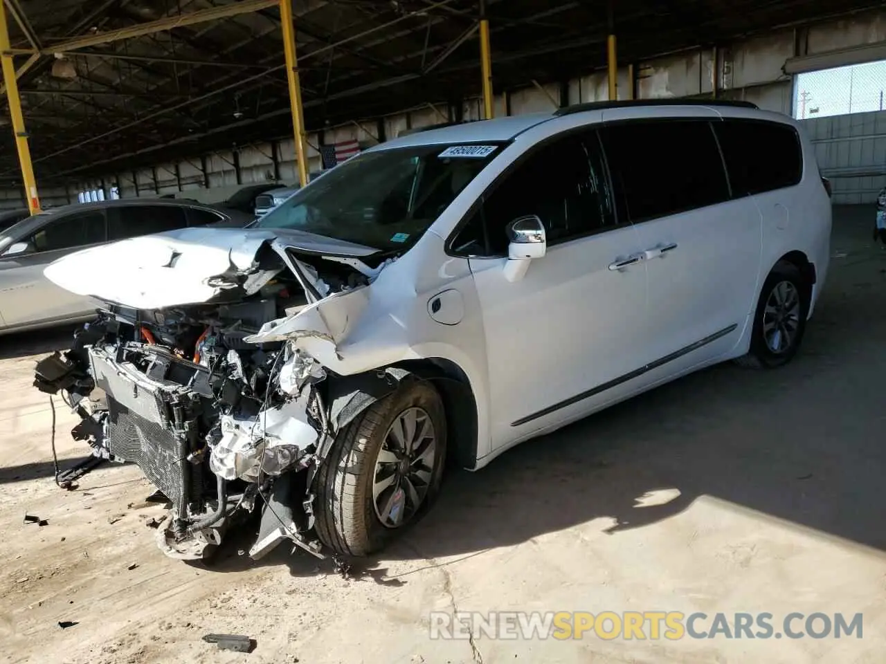 1 Фотография поврежденного автомобиля 2C4RC1N77LR190433 CHRYSLER PACIFICA 2020