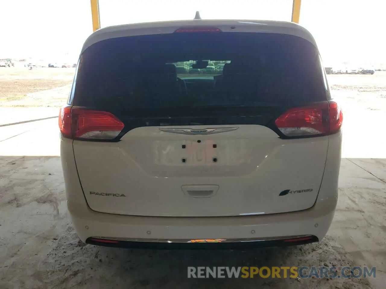 6 Фотография поврежденного автомобиля 2C4RC1N77LR190433 CHRYSLER PACIFICA 2020