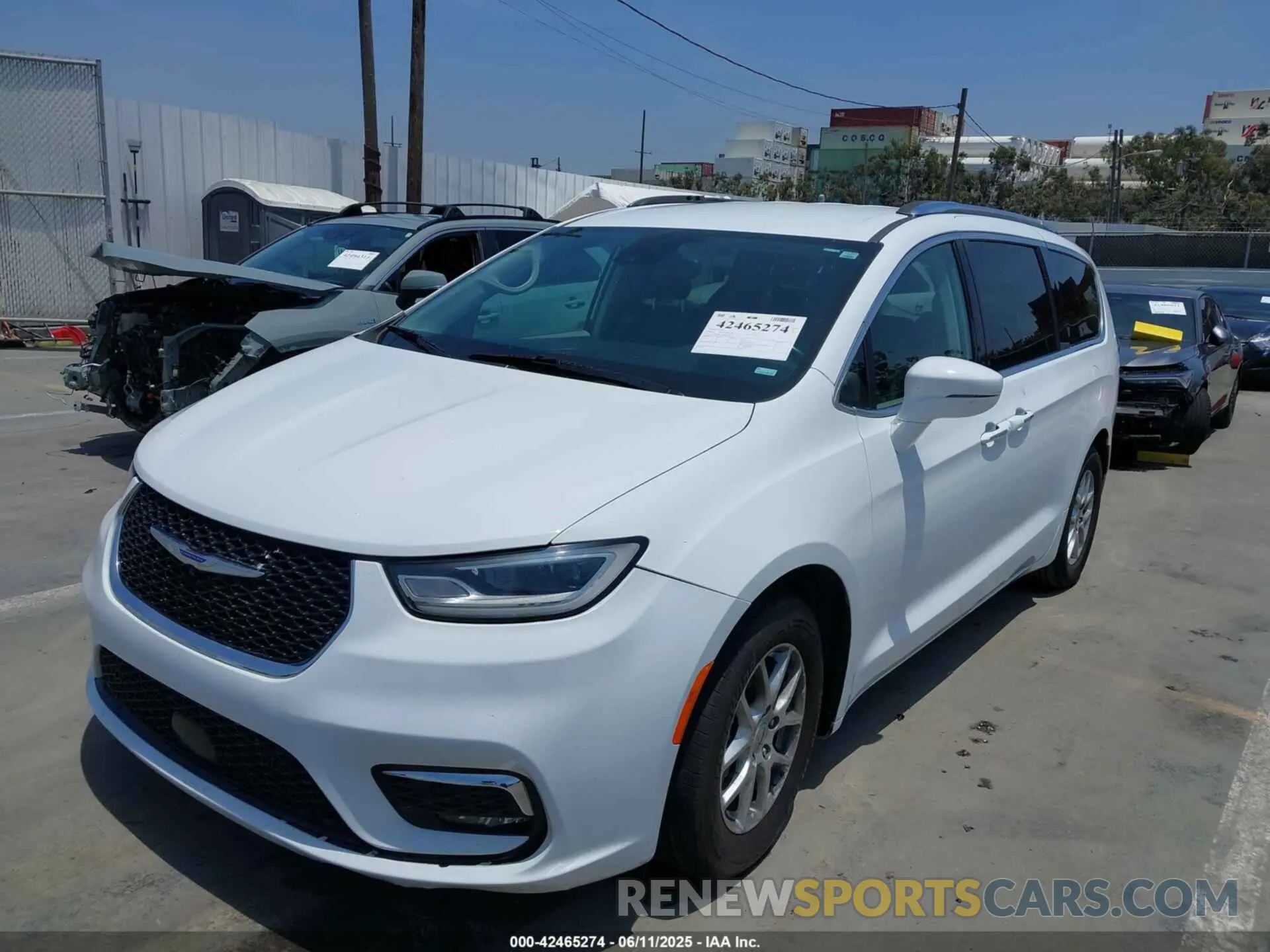 2 Photograph of a damaged car 2C4RC1BG1MR543352 CHRYSLER PACIFICA 2021