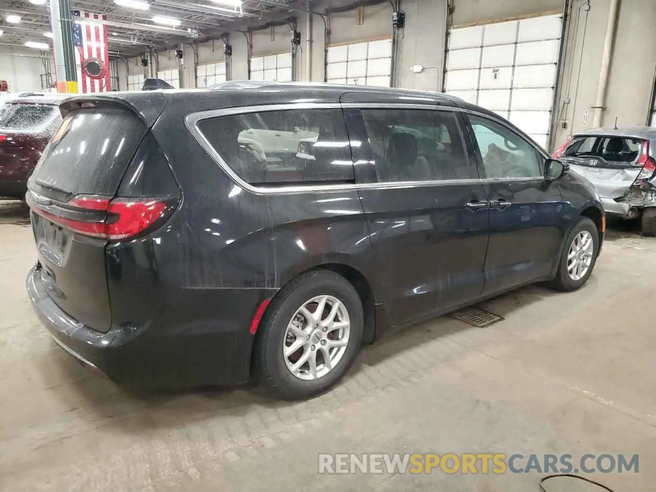 3 Фотография поврежденного автомобиля 2C4RC1BG1MR574665 CHRYSLER PACIFICA 2021