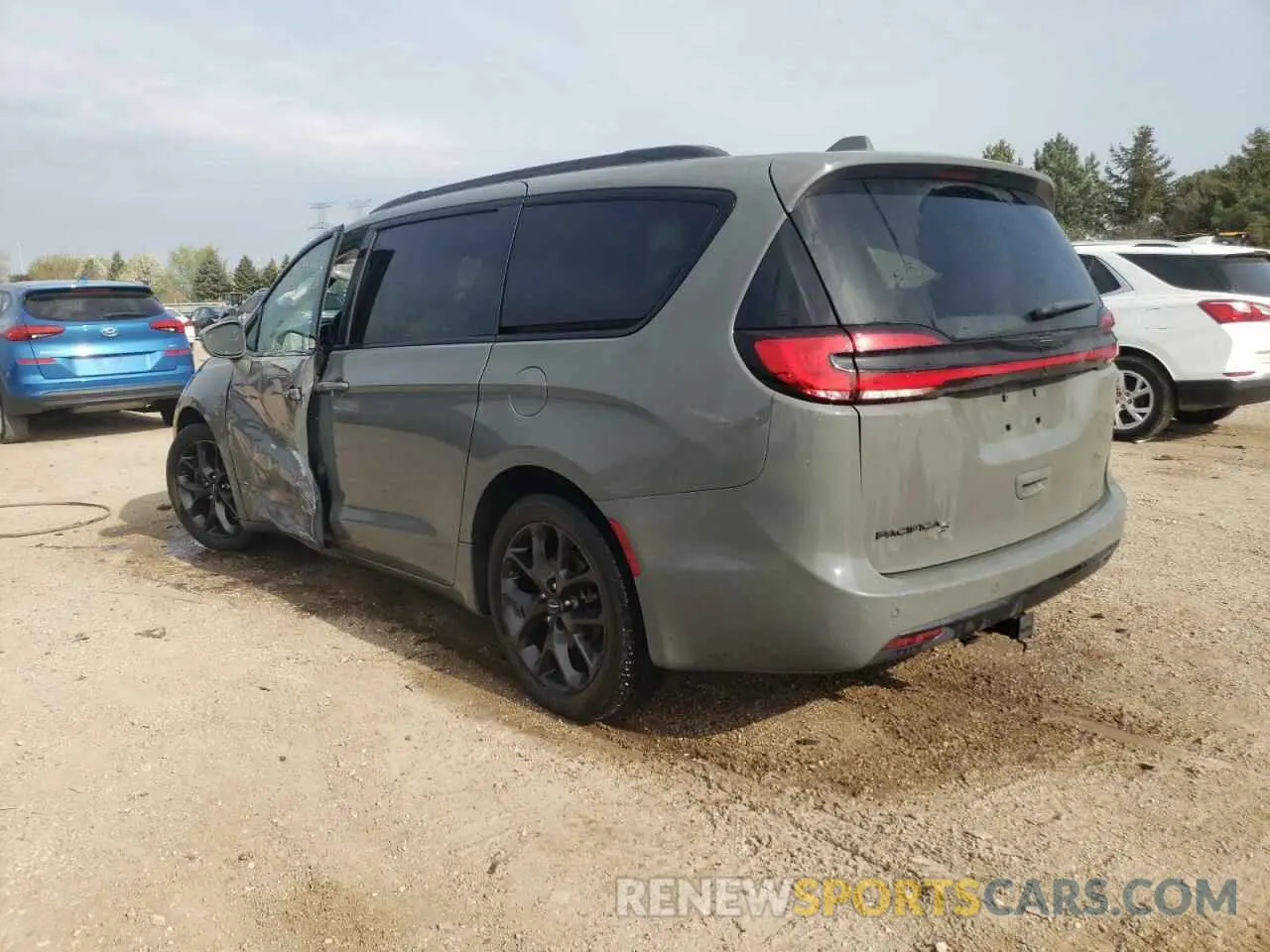 2 Фотография поврежденного автомобиля 2C4RC1BG2MR501143 CHRYSLER PACIFICA 2021