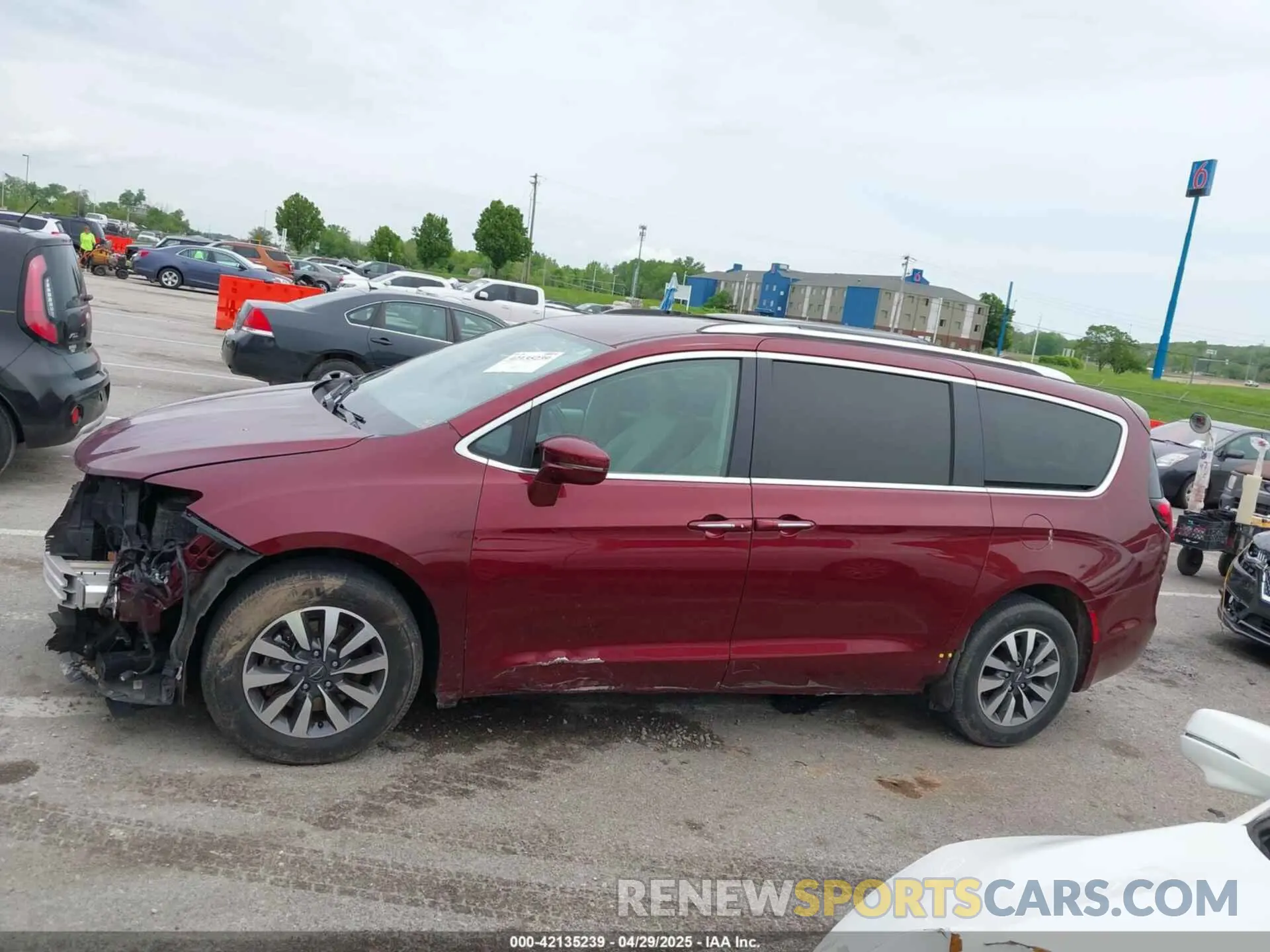 15 Фотография поврежденного автомобиля 2C4RC1BG2MR502731 CHRYSLER PACIFICA 2021