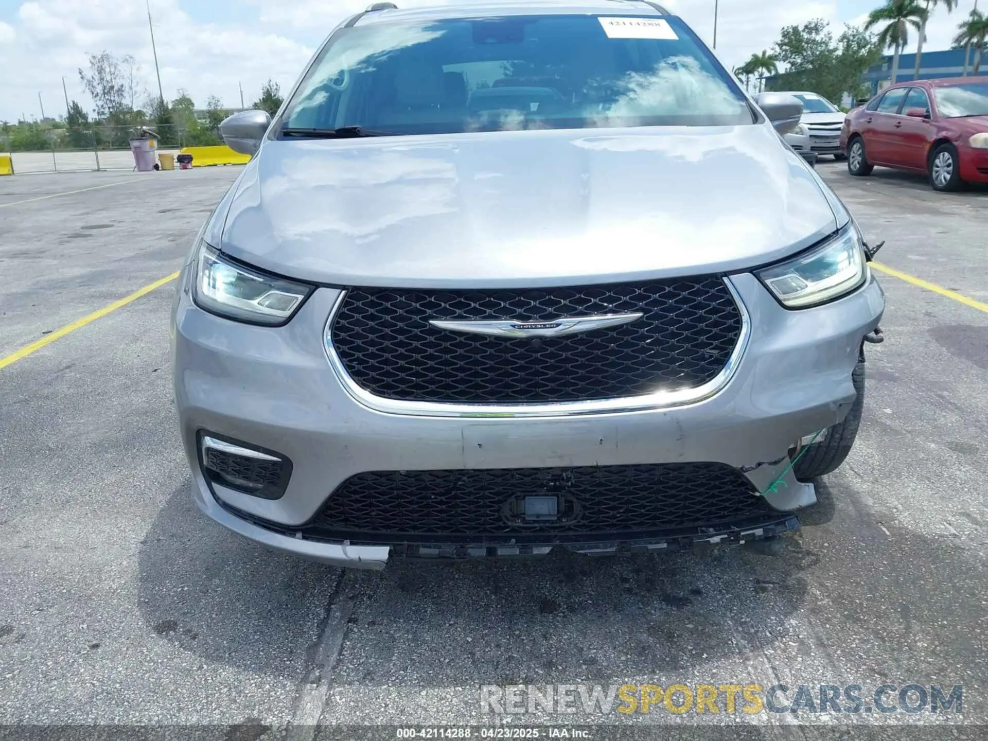 17 Фотография поврежденного автомобиля 2C4RC1BG2MR510053 CHRYSLER PACIFICA 2021