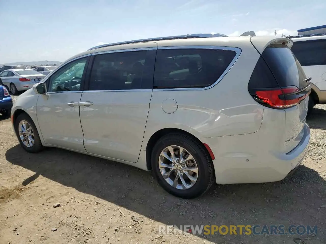 2 Photograph of a damaged car 2C4RC1BG3MR521191 CHRYSLER PACIFICA 2021
