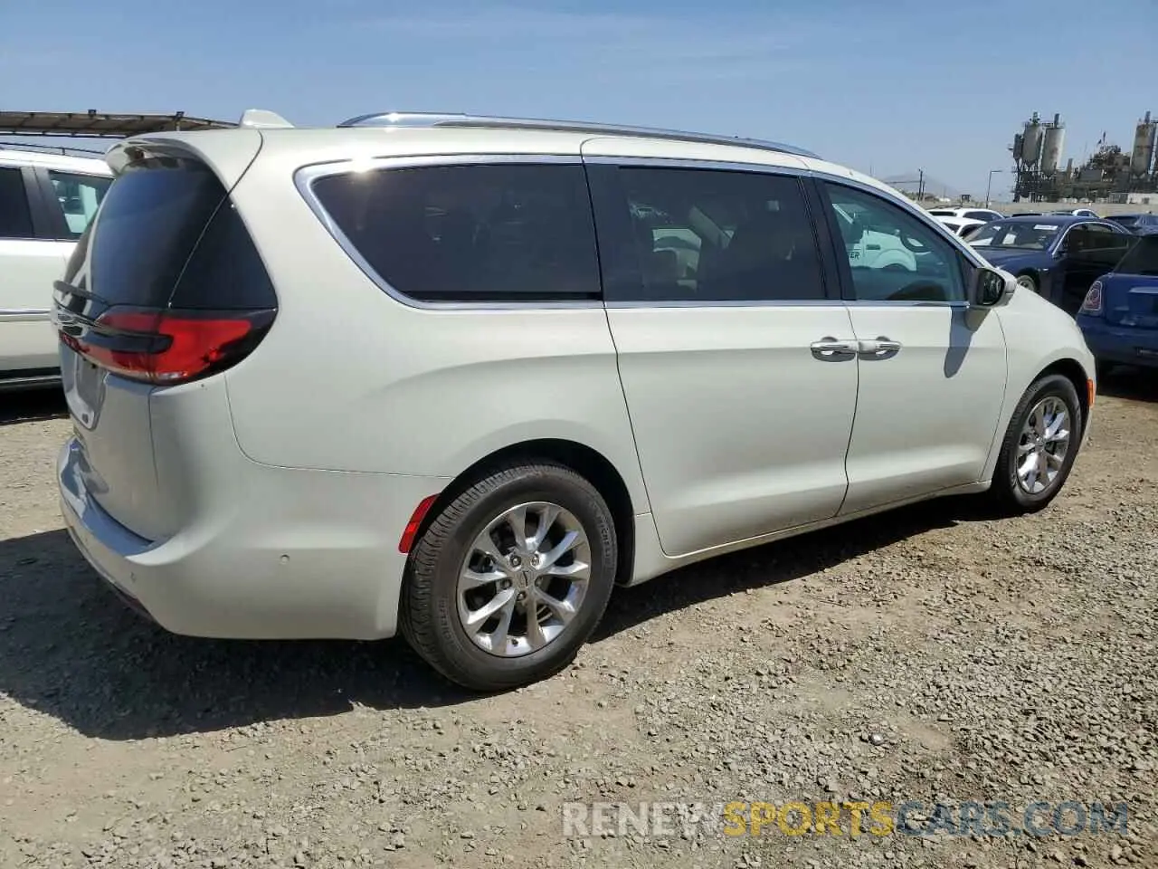 3 Photograph of a damaged car 2C4RC1BG3MR521191 CHRYSLER PACIFICA 2021