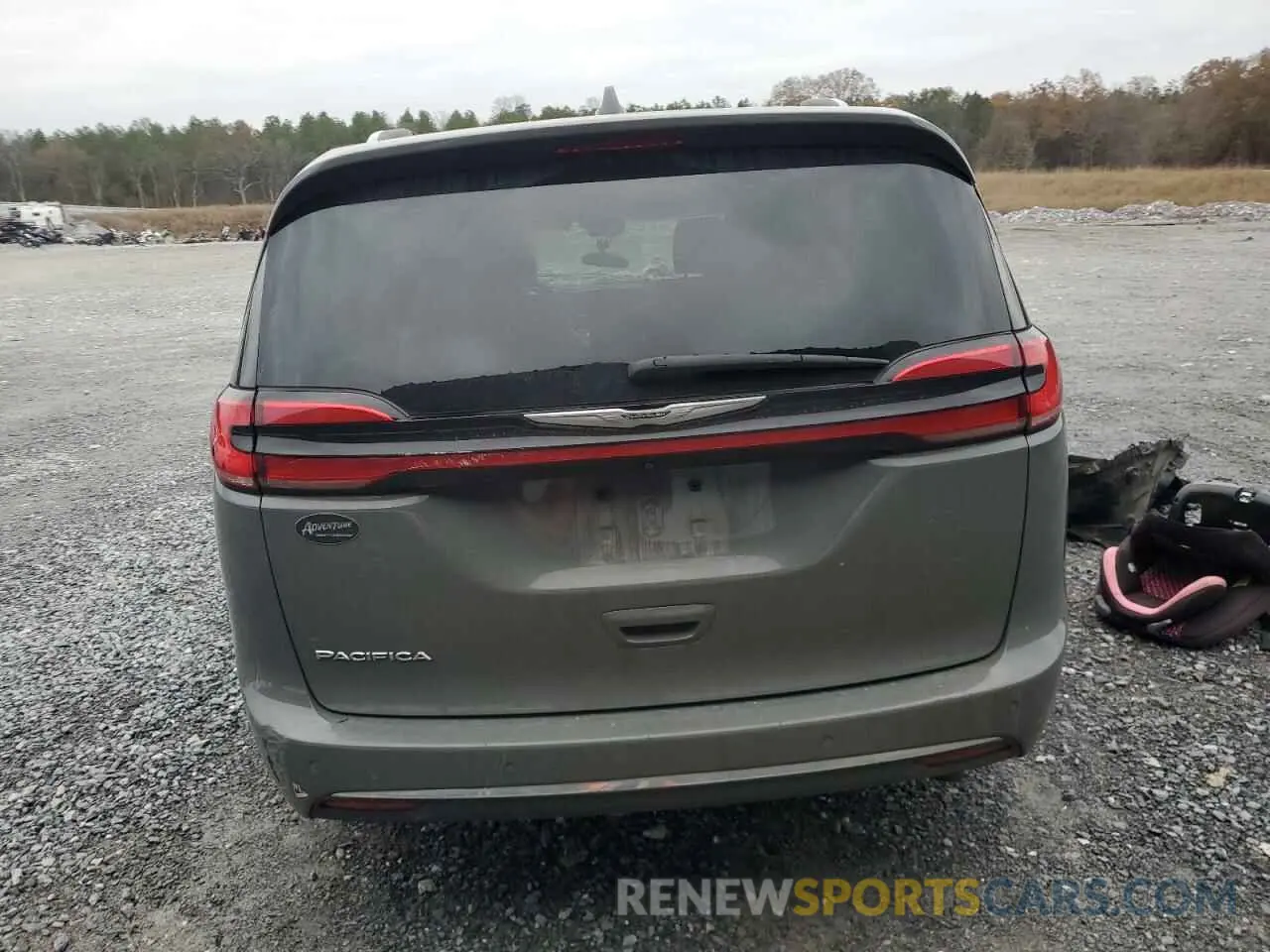 6 Photograph of a damaged car 2C4RC1BG3MR538556 CHRYSLER PACIFICA 2021