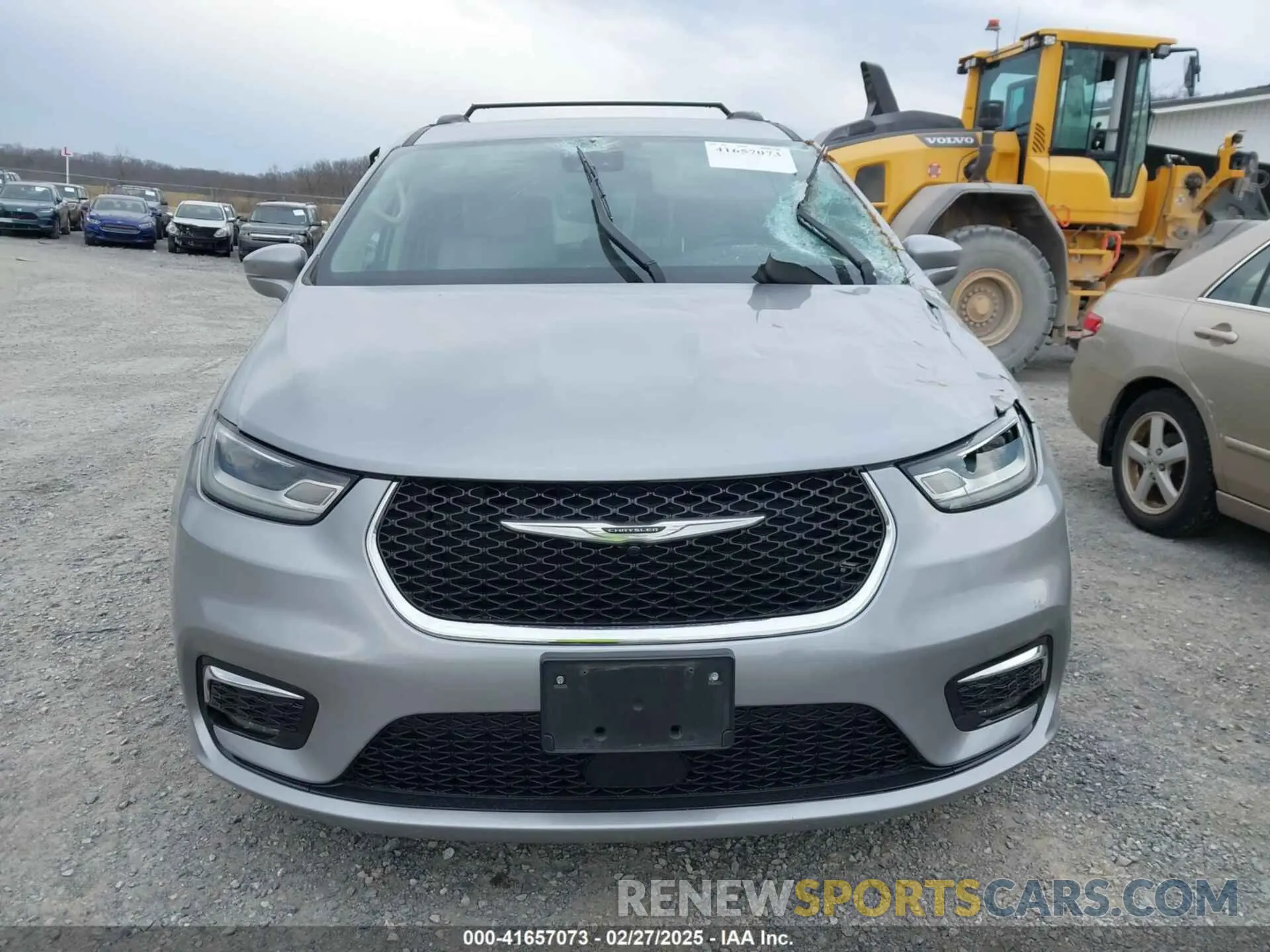 13 Photograph of a damaged car 2C4RC1BG3MR542543 CHRYSLER PACIFICA 2021