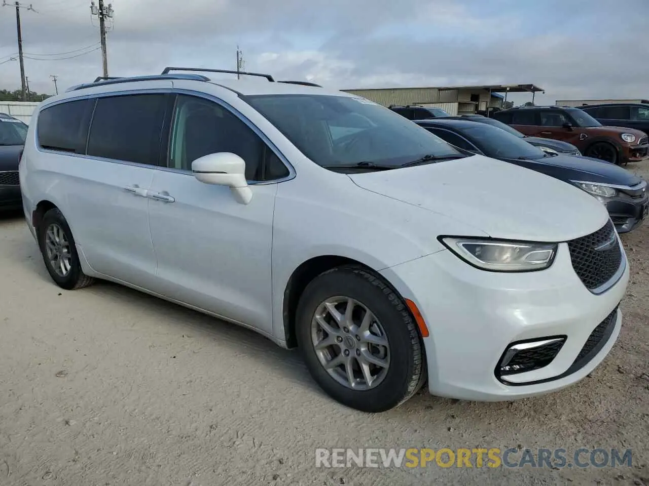 4 Photograph of a damaged car 2C4RC1BG3MR542672 CHRYSLER PACIFICA 2021