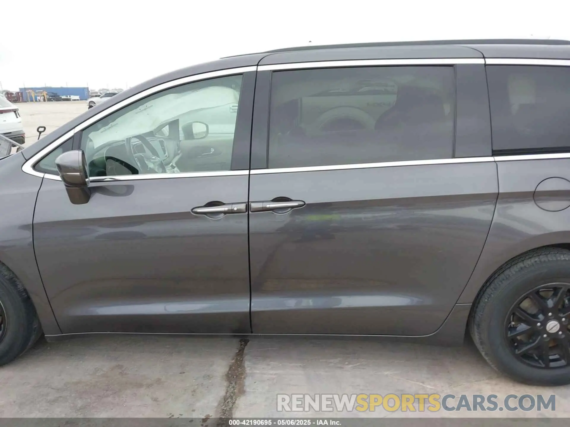 14 Фотография поврежденного автомобиля 2C4RC1BG3MR574439 CHRYSLER PACIFICA 2021