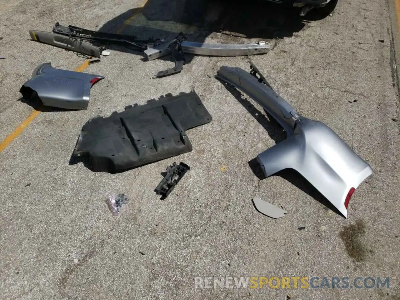 13 Photograph of a damaged car 2C4RC1BG3MR574988 CHRYSLER PACIFICA 2021