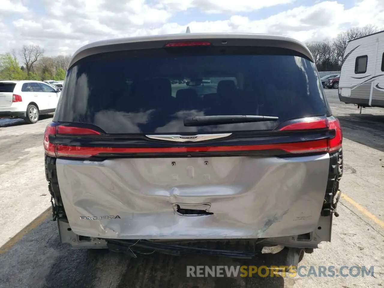 6 Photograph of a damaged car 2C4RC1BG3MR574988 CHRYSLER PACIFICA 2021