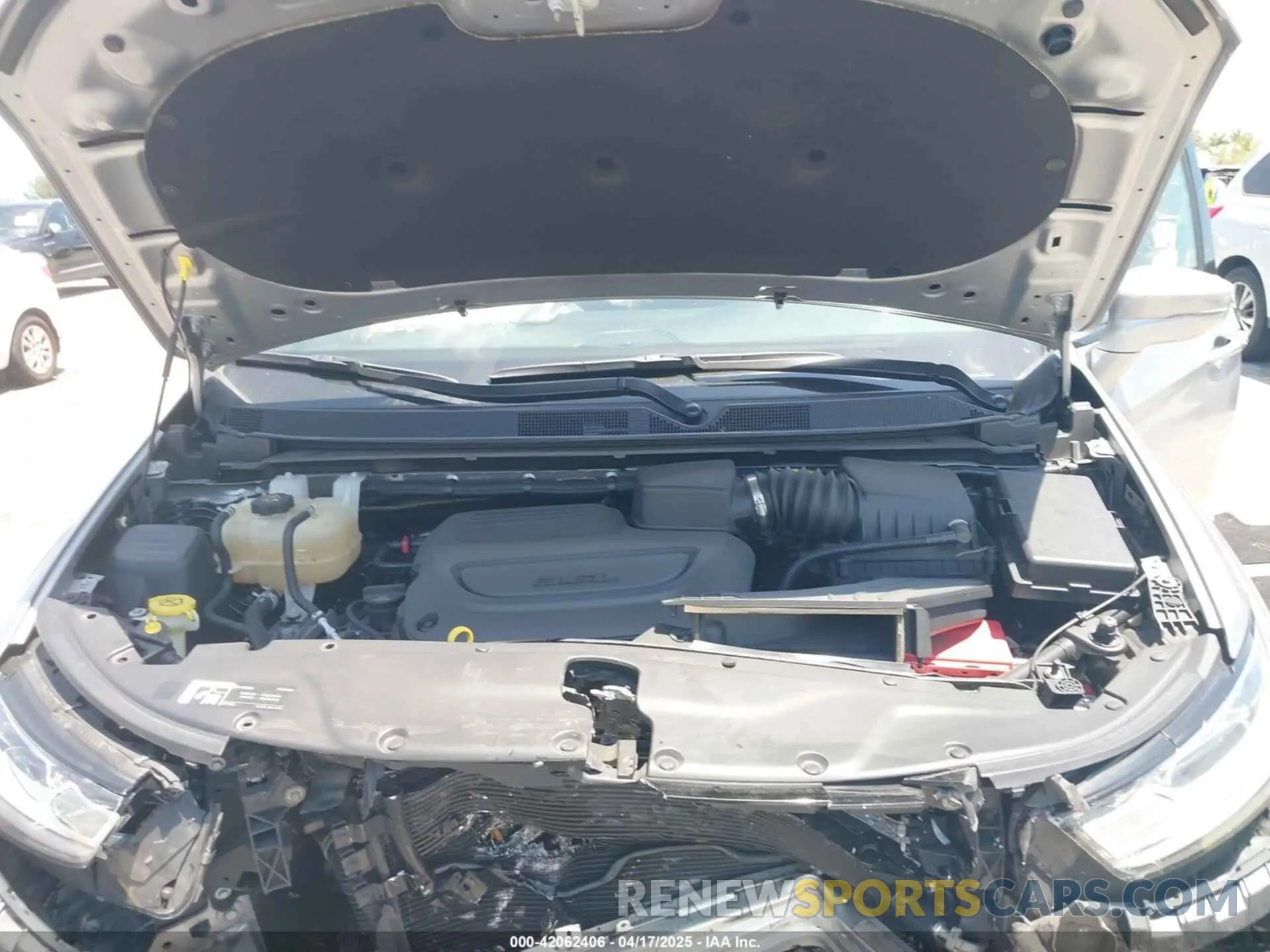 10 Фотография поврежденного автомобиля 2C4RC1BG3MR591256 CHRYSLER PACIFICA 2021
