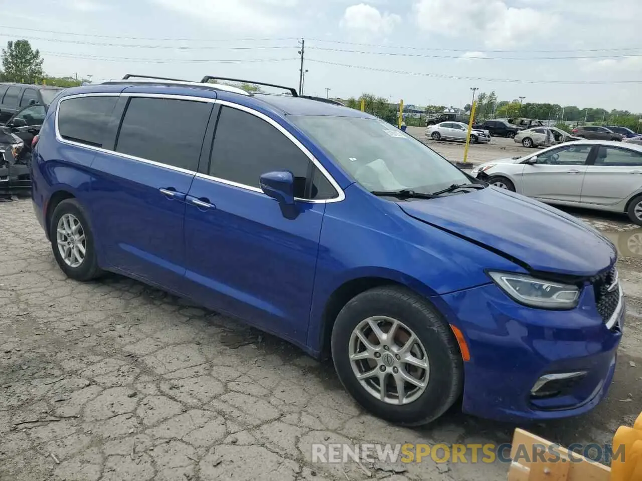4 Photograph of a damaged car 2C4RC1BG4MR539375 CHRYSLER PACIFICA 2021