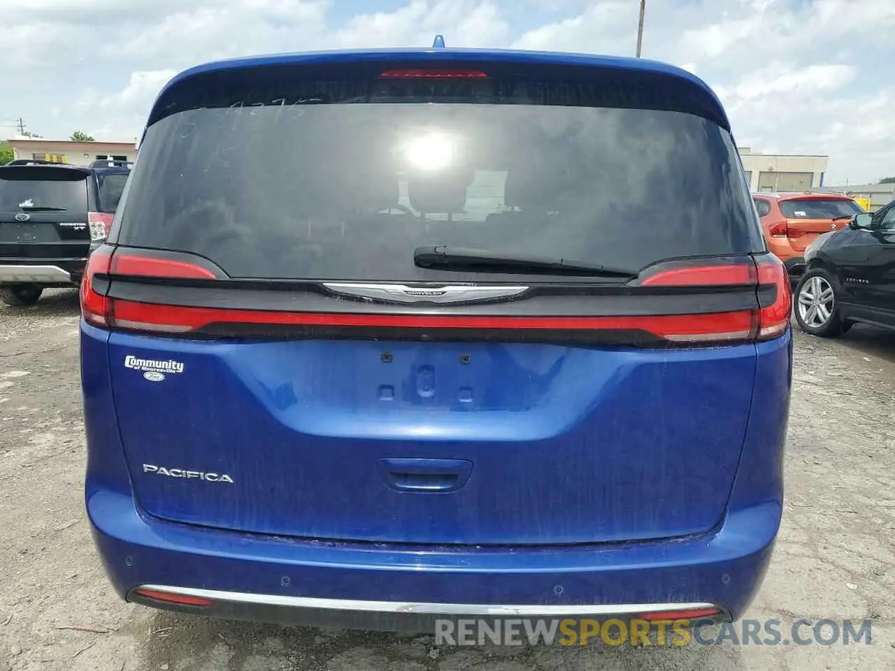 6 Photograph of a damaged car 2C4RC1BG4MR539375 CHRYSLER PACIFICA 2021