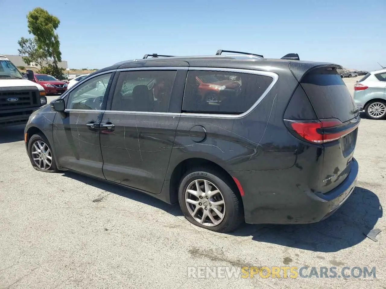 2 Photograph of a damaged car 2C4RC1BG5MR527753 CHRYSLER PACIFICA 2021
