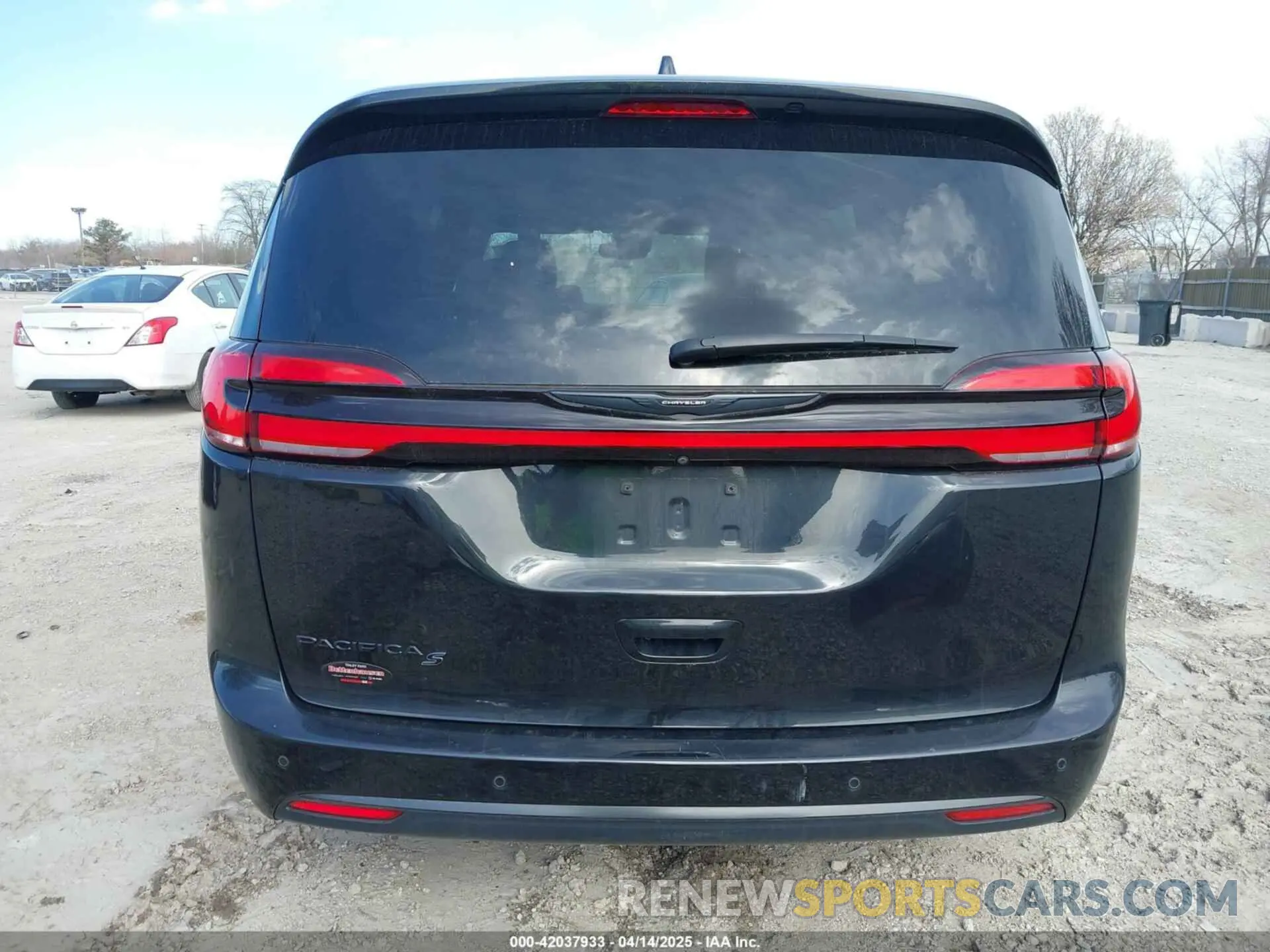 17 Фотография поврежденного автомобиля 2C4RC1BG5MR559795 CHRYSLER PACIFICA 2021