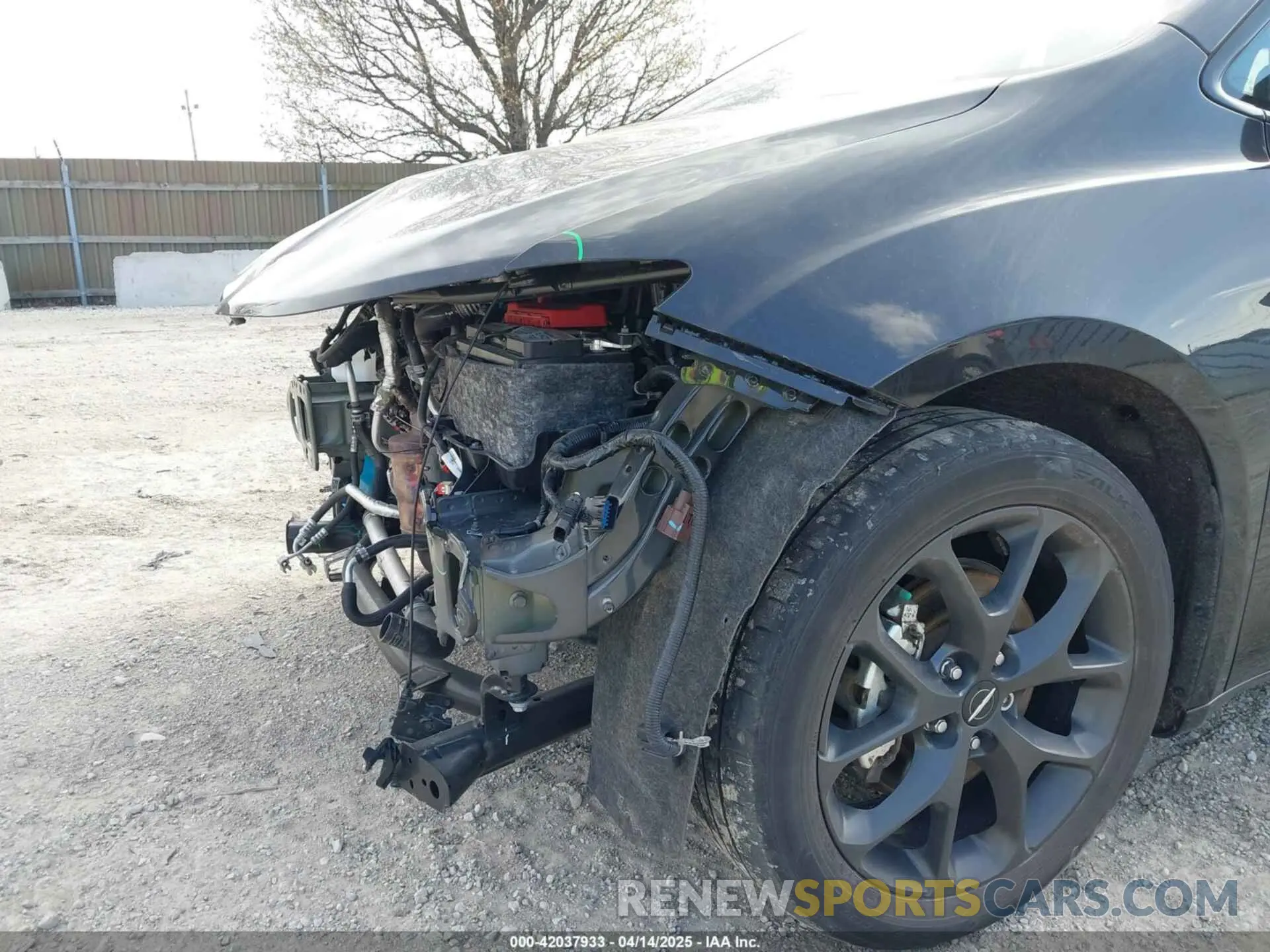 18 Фотография поврежденного автомобиля 2C4RC1BG5MR559795 CHRYSLER PACIFICA 2021
