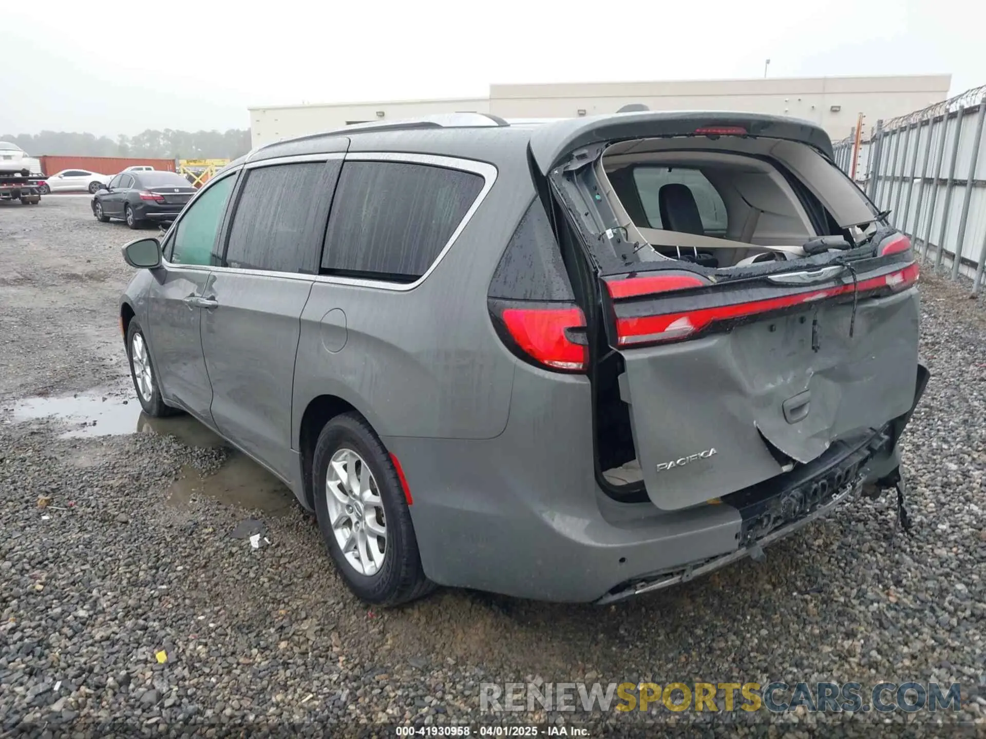 6 Photograph of a damaged car 2C4RC1BG6MR528734 CHRYSLER PACIFICA 2021