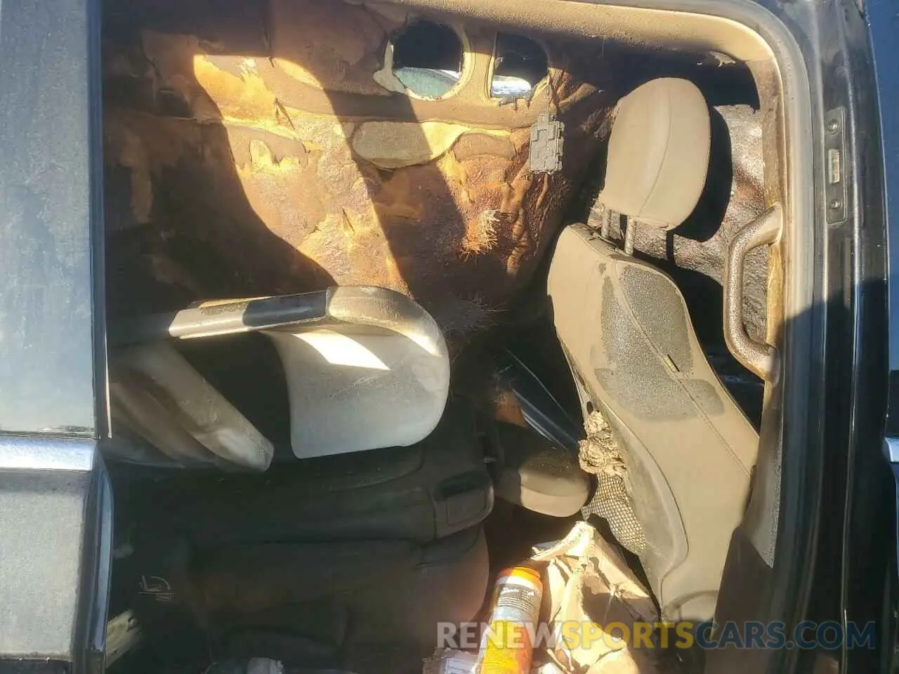 11 Photograph of a damaged car 2C4RC1BG6MR552838 CHRYSLER PACIFICA 2021