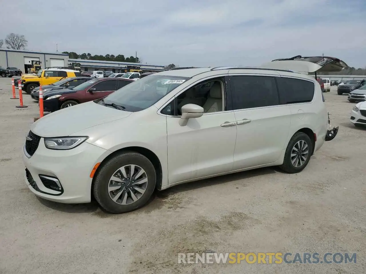1 Photograph of a damaged car 2C4RC1BG7MR515748 CHRYSLER PACIFICA 2021