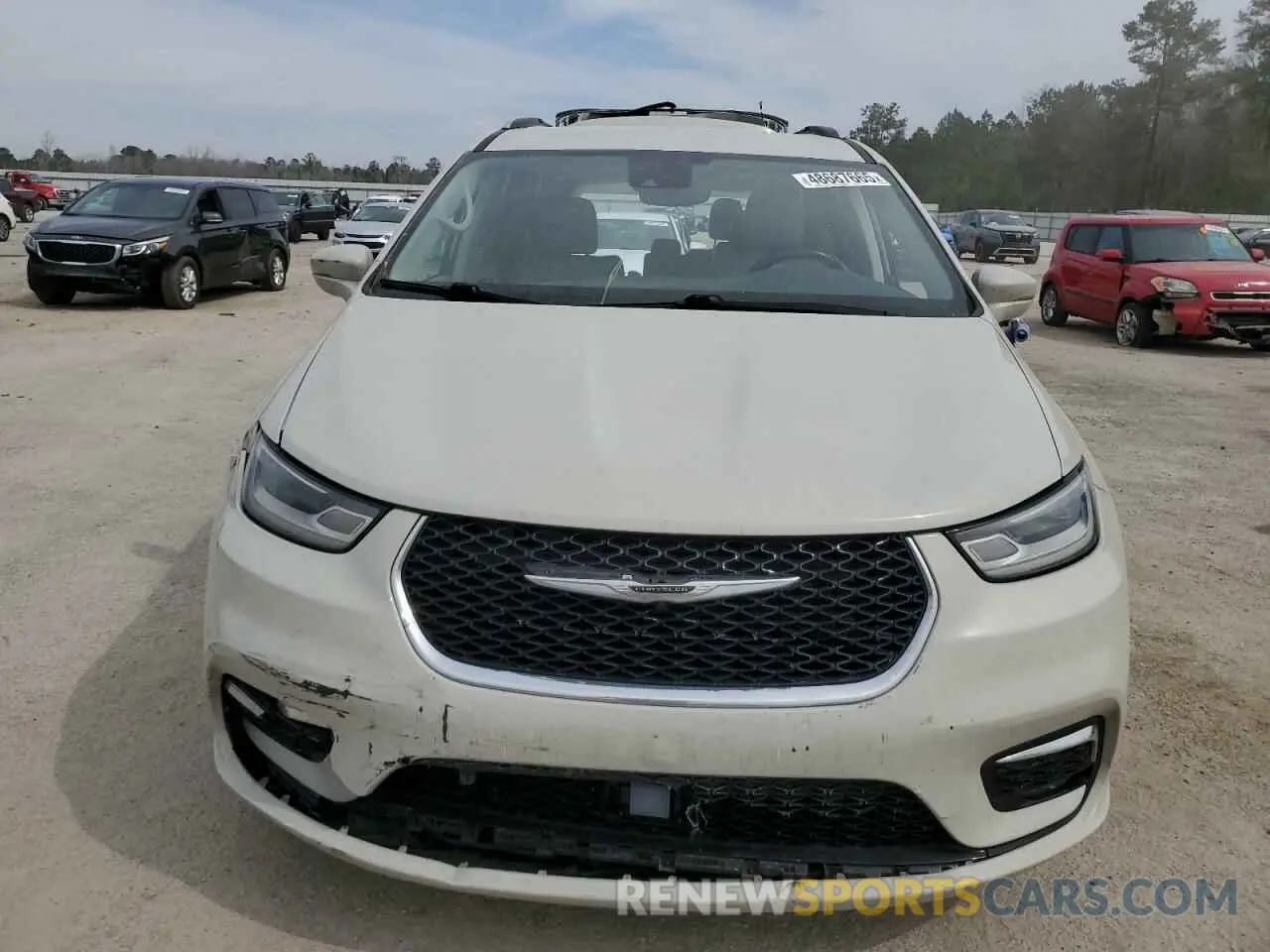 5 Photograph of a damaged car 2C4RC1BG7MR515748 CHRYSLER PACIFICA 2021