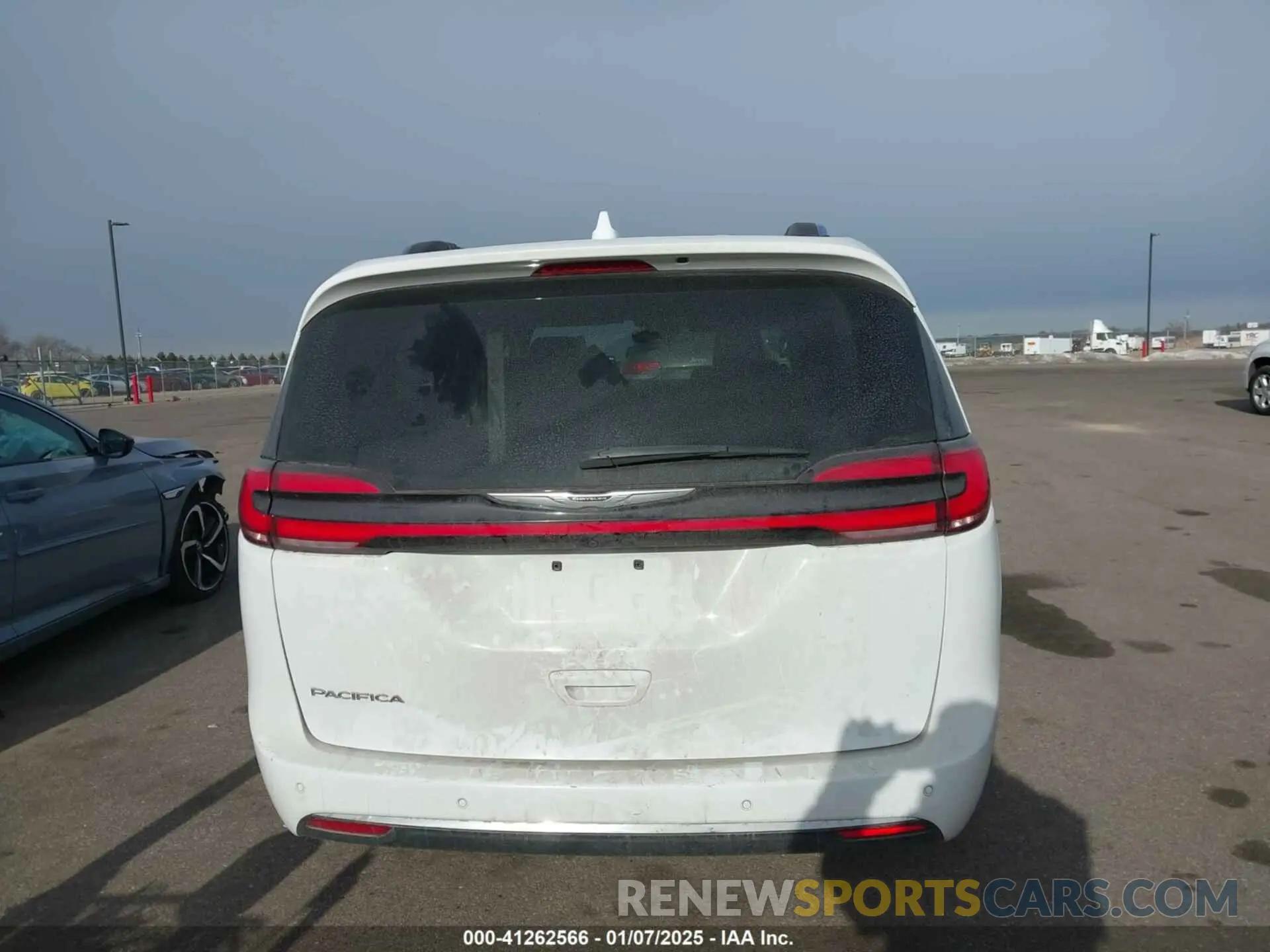 15 Фотография поврежденного автомобиля 2C4RC1BG7MR543484 CHRYSLER PACIFICA 2021