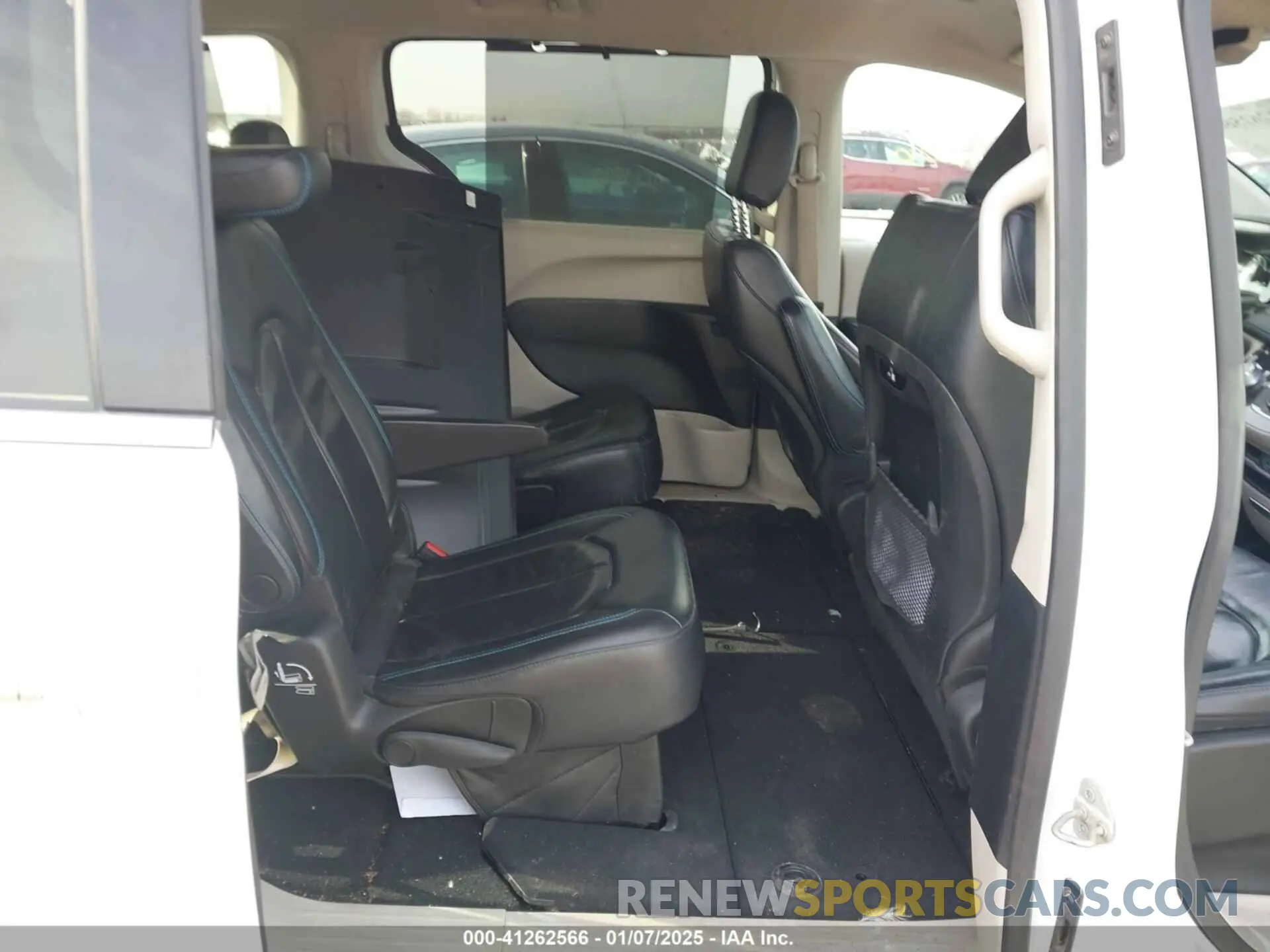 8 Фотография поврежденного автомобиля 2C4RC1BG7MR543484 CHRYSLER PACIFICA 2021