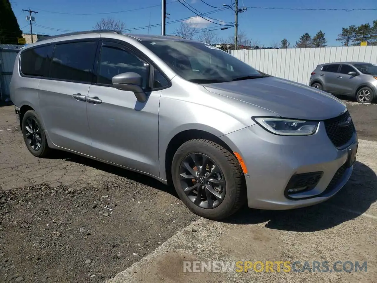 4 Фотография поврежденного автомобиля 2C4RC1BGXMR591268 CHRYSLER PACIFICA 2021