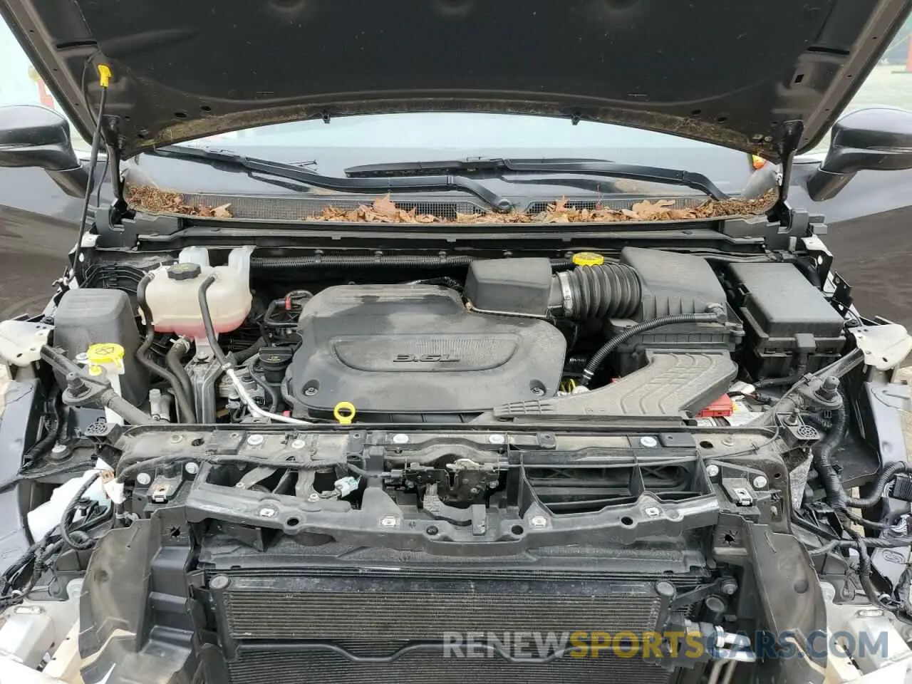 12 Photograph of a damaged car 2C4RC1FG4MR592748 CHRYSLER PACIFICA 2021