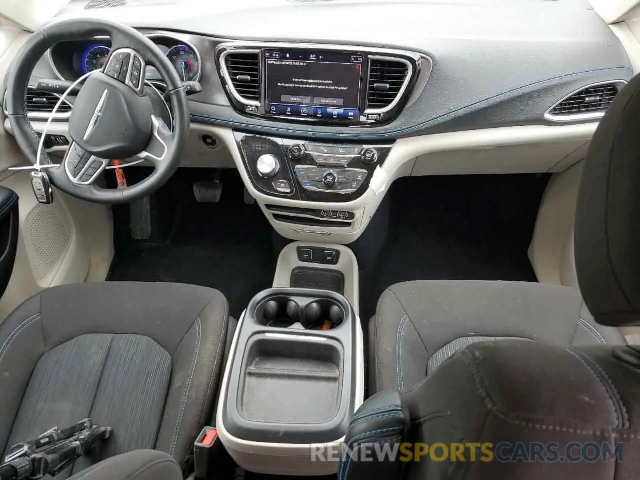 8 Photograph of a damaged car 2C4RC1FG4MR592748 CHRYSLER PACIFICA 2021