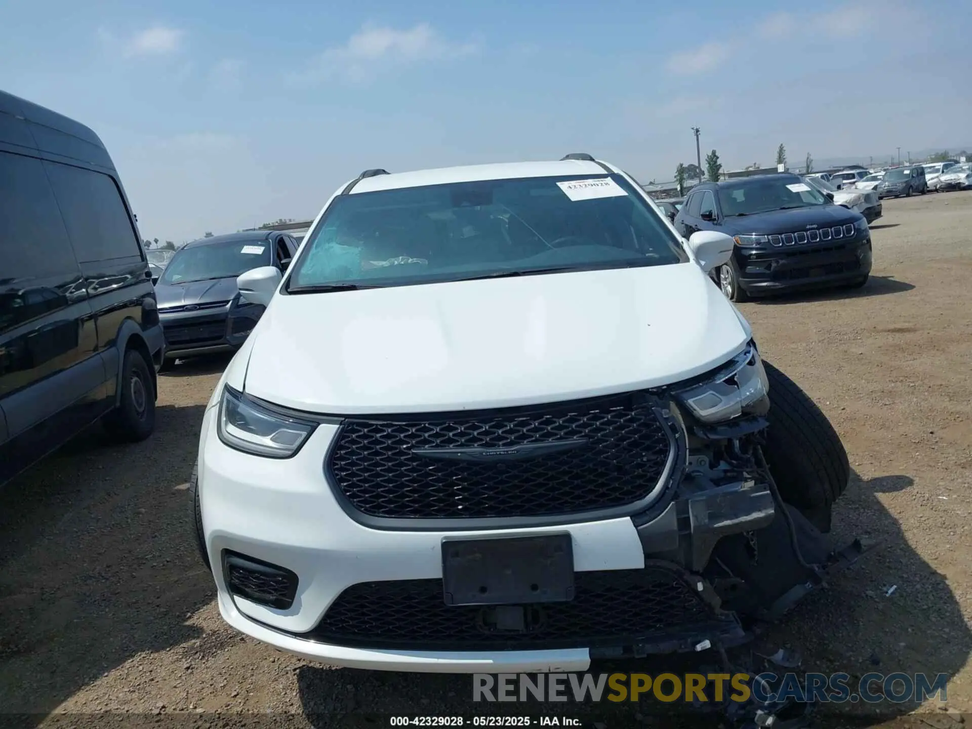12 Фотография поврежденного автомобиля 2C4RC1FG7MR605587 CHRYSLER PACIFICA 2021