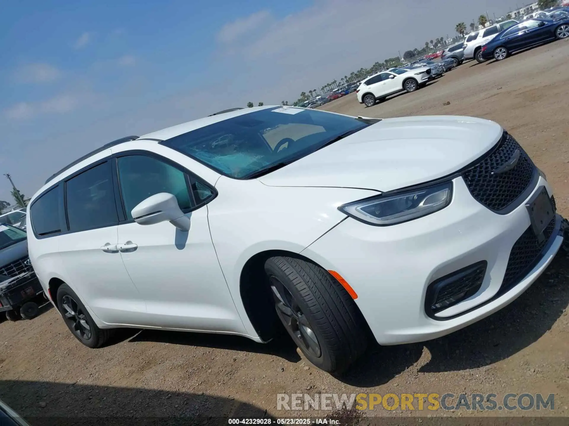 13 Фотография поврежденного автомобиля 2C4RC1FG7MR605587 CHRYSLER PACIFICA 2021