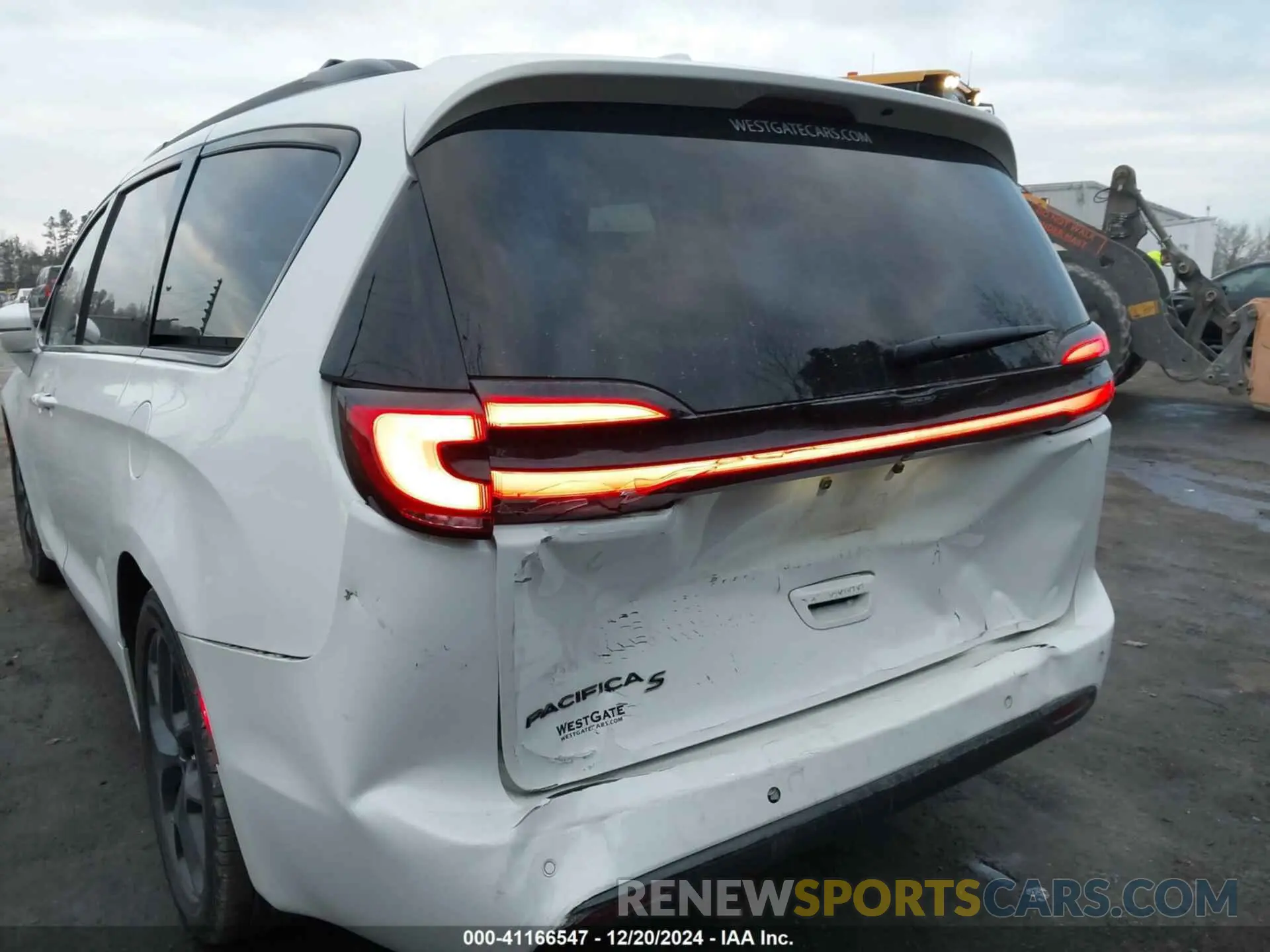 6 Photograph of a damaged car 2C4RC1FG9MR559437 CHRYSLER PACIFICA 2021