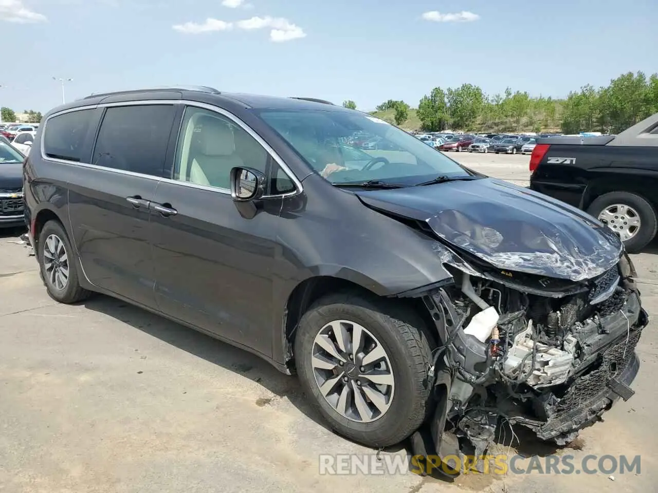 4 Фотография поврежденного автомобиля 2C4RC1L70MR599183 CHRYSLER PACIFICA 2021