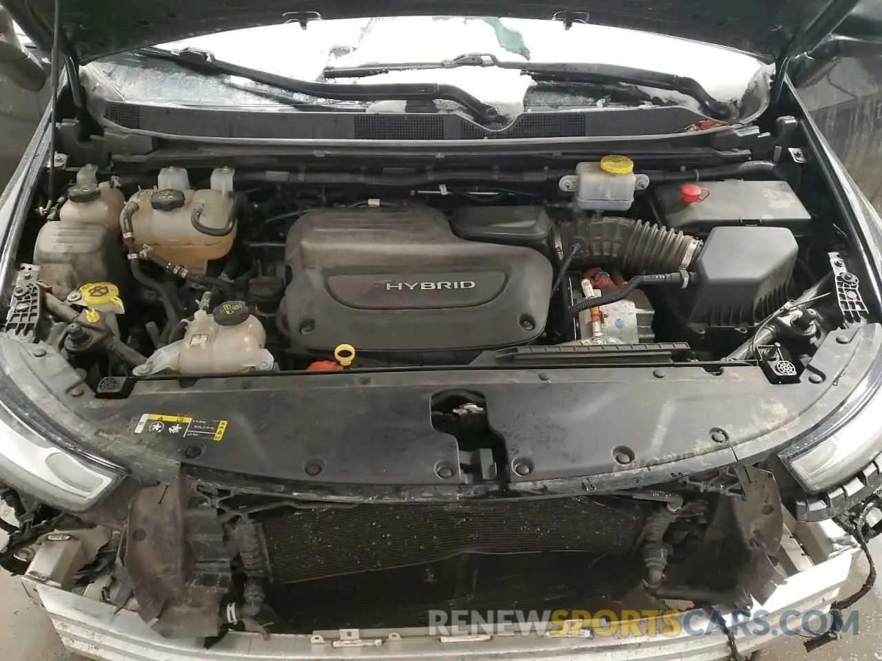 12 Photograph of a damaged car 2C4RC1L72MR577010 CHRYSLER PACIFICA 2021