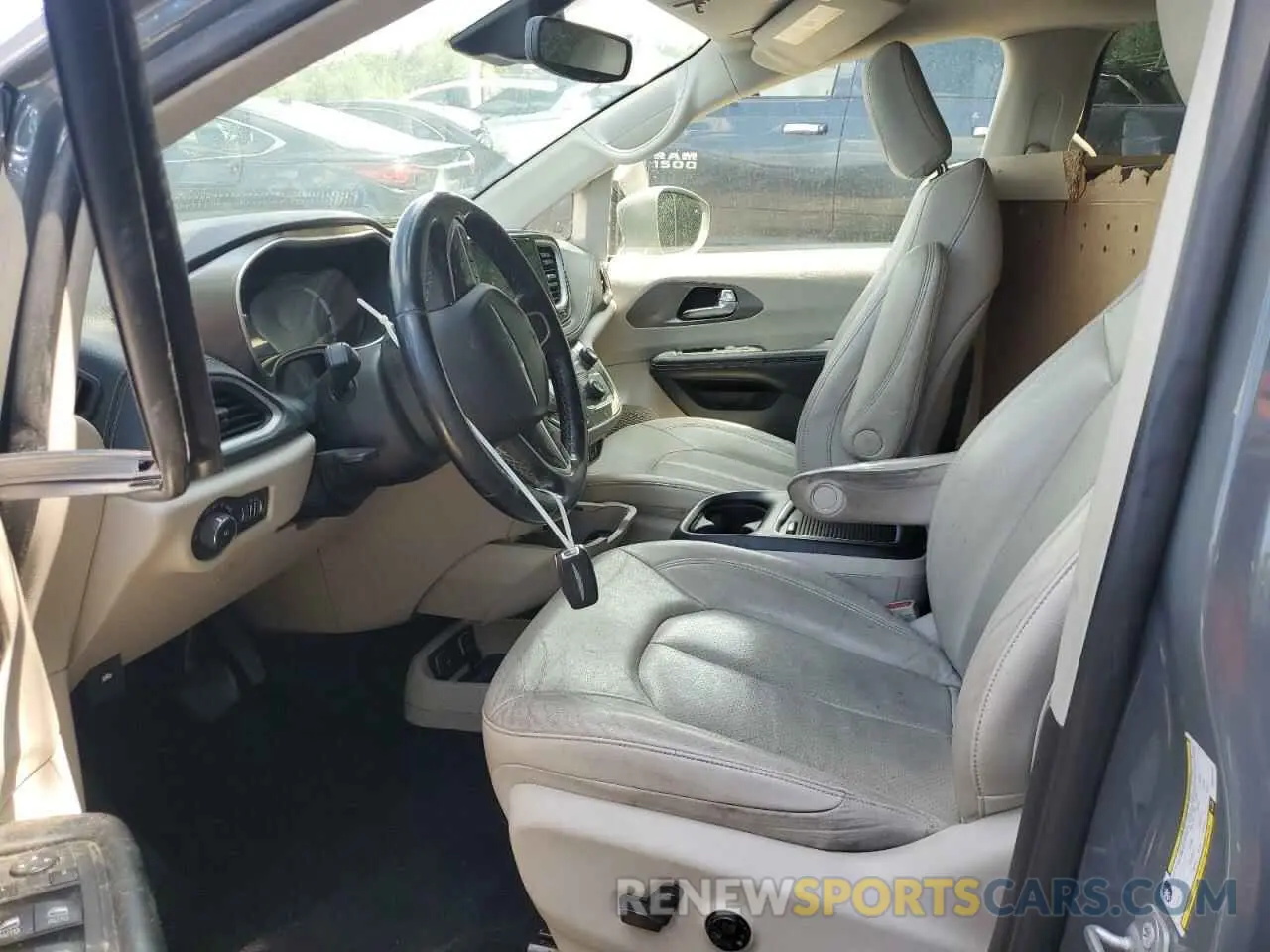 7 Photograph of a damaged car 2C4RC1L73MR603162 CHRYSLER PACIFICA 2021