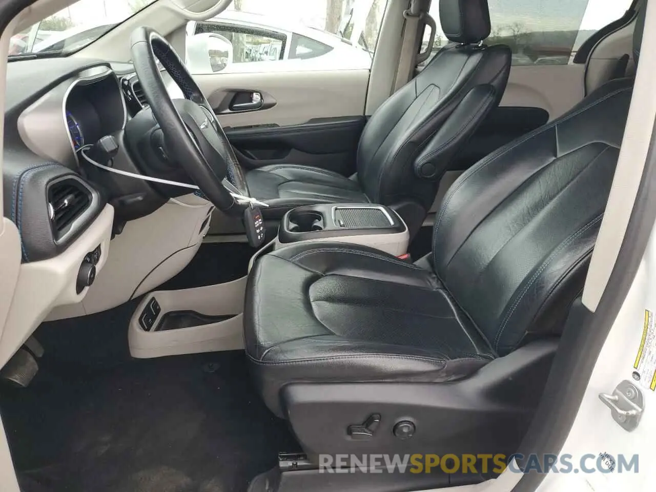 7 Фотография поврежденного автомобиля 2C4RC1L7XMR585887 CHRYSLER PACIFICA 2021